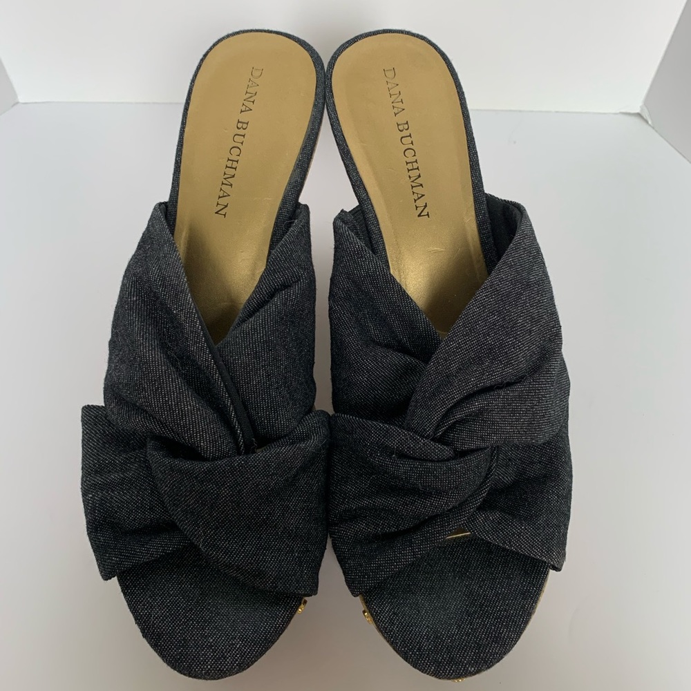 DANA BUCHMAN Wedge Sandals Size 7